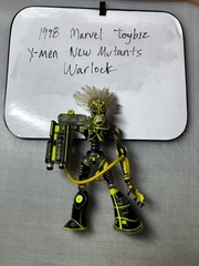 ToyBiz Marvel Action Figure Xmen New Mutants Warlock 1998 Yellow Black Poseable