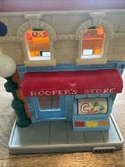 Sesame Street Workshop 2010 Hooper’s Store Playset Oscar the Grouch No Handle