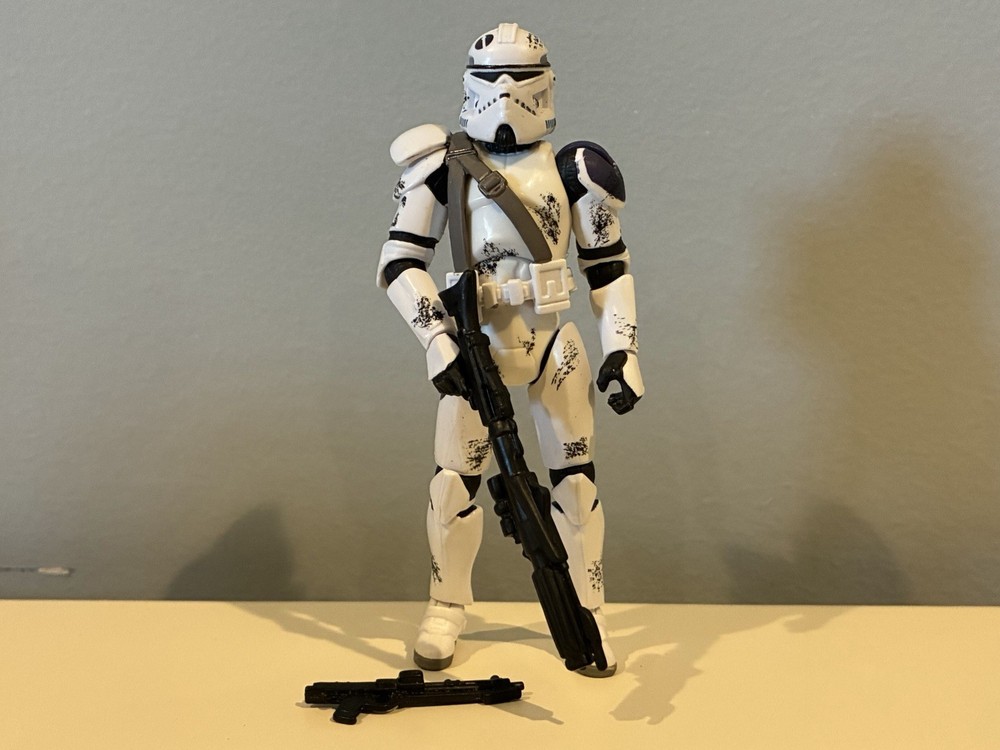 Star Wars 3.75” Hasbro 30th Comic Pack Kashyyyk Trooper Purple Loose Complete