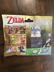 Nintendo Legend of Zelda Tomy Mini Figure – (1 Random Blind Pack)