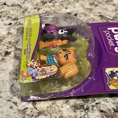 Polly Pockets sparklin pets series 3 new in package sealed dog and cat