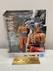 Bandai S.H.Figuarts Dragon Ball Super Son Goku Ultra Instinct Reissue Figure Toy