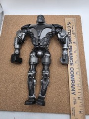 7.5” Real Steel Movie Punching Zeus JAKKS Pacific Action Figure