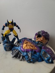 Marvel Legends Sentinel Scale Damage Dispaly