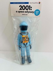 Medicom Toy 2001: A Space Odyssey Space Suit Light Blue Version figure