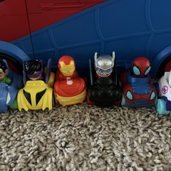 Marvel Spidey and his Amazing Friends Web Transporter One Size, W/ 10 Cars