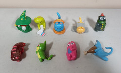 Lot of 9 Lost Kitties Collectible Cat Toy Figures Blind Bag Toys