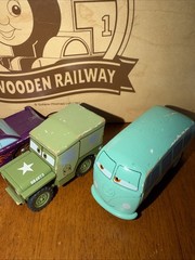 WOODEN DISNEY CARS PIXAR Wood FILMORE SARGE VW HIPPIE RAMONE Wooden