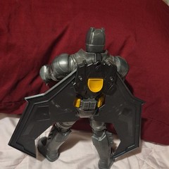 Batman Plastic Action Figure w/ Large Wings Gray/Black/Yellow