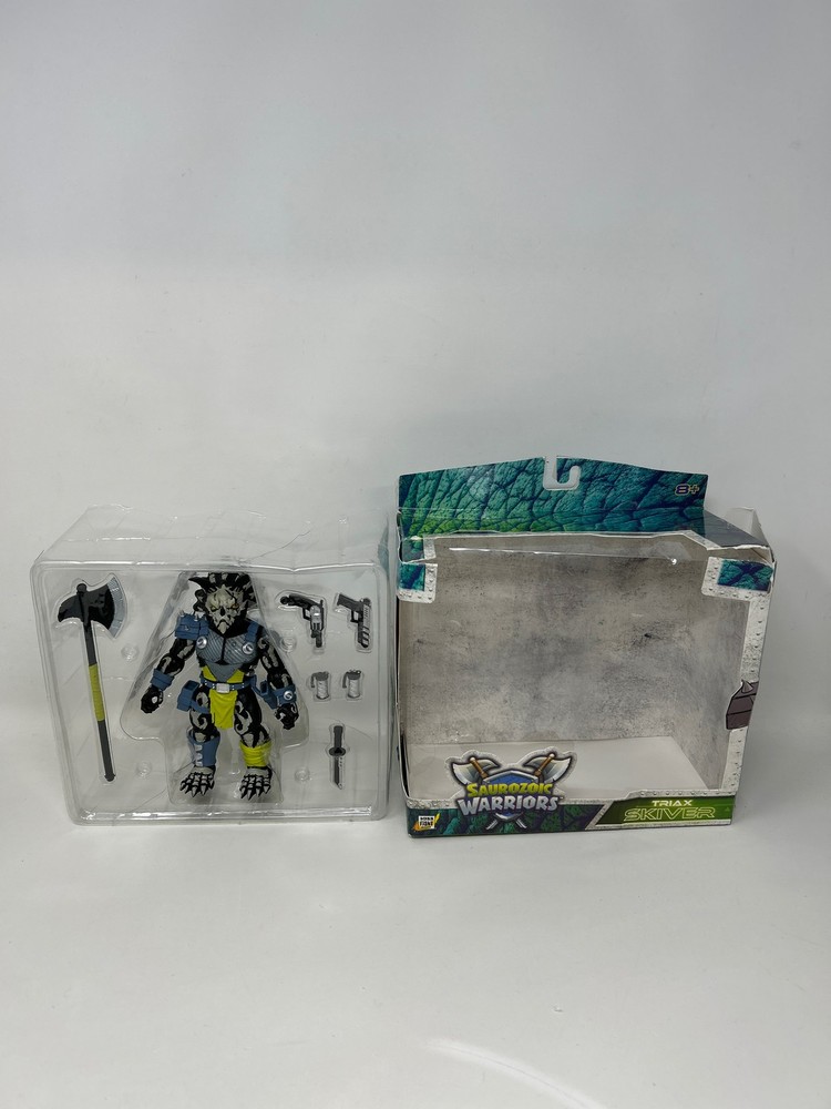 Boss Fight Studio Saurozoic Warrior Triax Skiver Night Lands Deco – Futuristic,