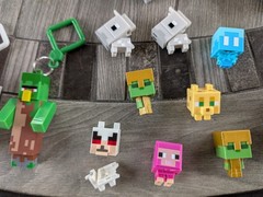 Huge Lot Of 90 Minecraft Action Figures & Accessories Everything Working! RARE!