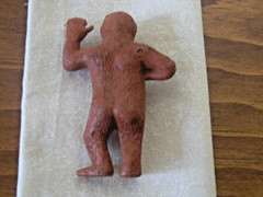 Hard Plastic 3″ King Kong 1950-60’s Rust Red