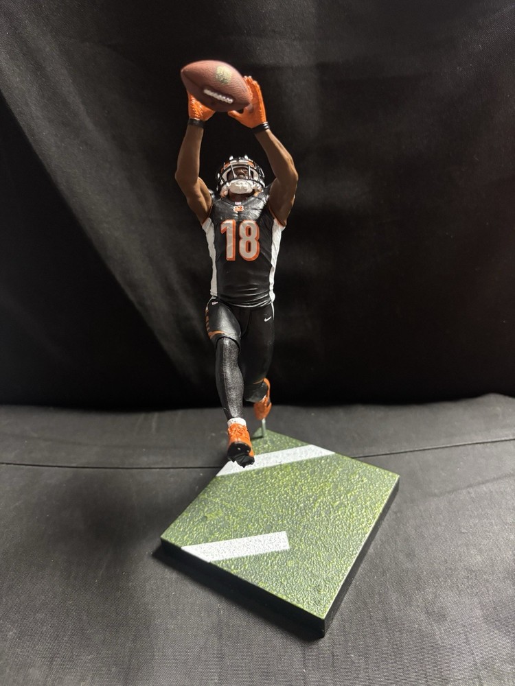 AJ Green Bengals Madden NFL 18 Team Series McFarlane Loose Variant