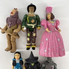 Vintage Wizard of Oz Action Figures Set 1988 MGM/UA Turner Dorothy Scarecrow