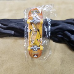 Pokemon Korean Exclusive Fingerboard Poke Ball Yellow Pikachu Sealed