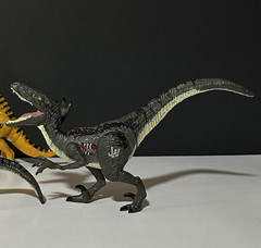 JW Jurassic World Lot Hybrid Spinosaurus Velociraptor Pachycephalosaurus 7 Dinos