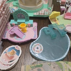 VINTAGE 1988 PRECIOUS PLACES MANSION HOUSES FIGURES LOT FISHER PRICE *Not Tested