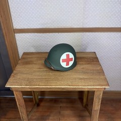 1/6 SCALE WW2 US ARMY AIRBORNE MEDIC HELMET METAL
