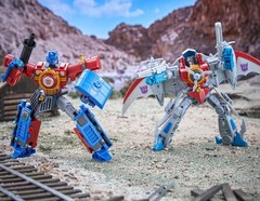 Transformers Timelines Hearts of Steel Optimus Prime & Starscream –IN HAND–
