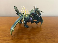 1995 VINTAGE KENNER HASBRO DRAGONHEART RAZORTHORN DRAGON FIGURE