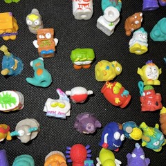 The Trash Pack 142 Mixed Figure Lot EUC No Duplicates Adult Owned Collector