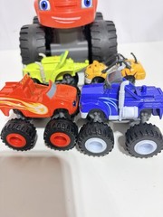 Nick Jr Blaze And The Monster Machine Diecast Car Lot Talking Monster Truck