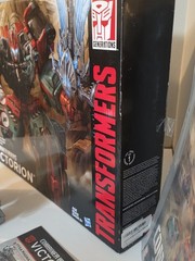 Hasbro Transformers Combiner Wars Victorion Set Complete.