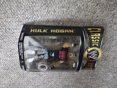 JAKKS Pacific WWE / WWF Classic Superstars HULK HOGAN