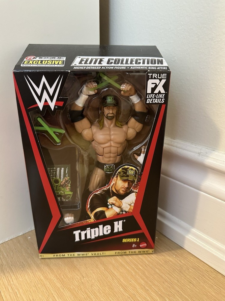 WWE Elite Ringside Exclusive From The Vault Series 1 Triple H DX Mattel