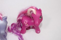 Lot of Four Hasbro Multicolor Miniature My Little Pony G3 Petal Blossom