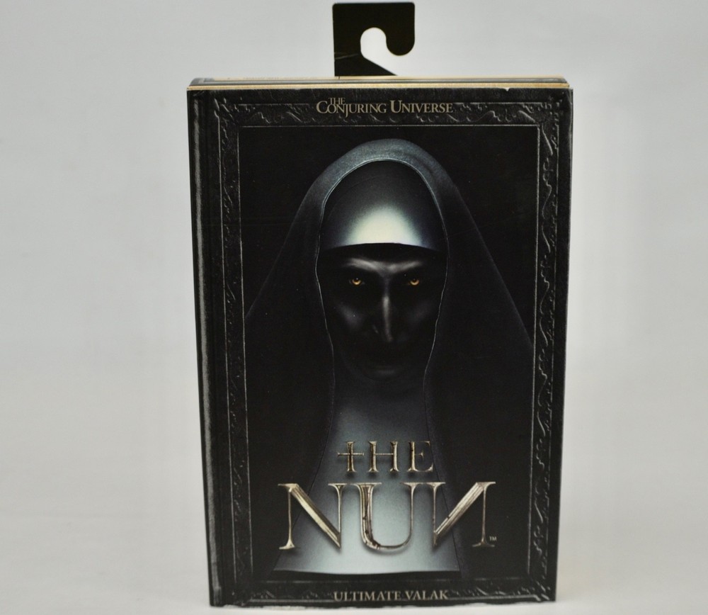 NECA The Conjuring Universe THE NUN Ultimate Valak 7″ Action Figure