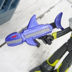 Roblox DevSeries SHARK BITE 2: SHARK CAGE Gray Scuba Diver Figure ONLY