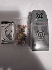 Medicom Bearbrick Be@rbrick Series 46 Pattern – Jon Burgerman with card box NEW