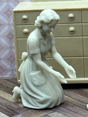 1:24 1950 Dollhouse Mom and Toddler Baby Child Inspired by Marx