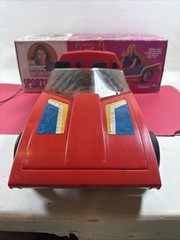 Kenner 1974 The Bionic Woman Jaime Sommers Sports Car With Box