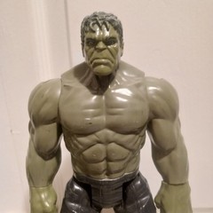 Marvel Avengers 12-inch Tall Hulk Action Figure By Hasbro Titan Hero Series