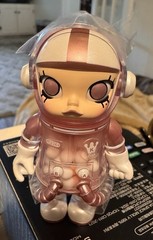 Space Molly Series 4 “Smitten Love (White)” 100% Confirmed Special