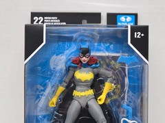 BATGIRL – DC CLASSIC – McFarlane Toys DC Multiverse Action Figure NEW & IN STOCK
