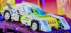 Autobot Springer | Transformers Generations Legacy Wreck â€˜N Rule Collection