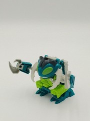 Transformers Bumblebee Repugnus Figure