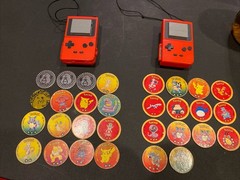 Vtg 2 Pokemon Battle BattPoke Ball Blaster Toy with 30 Discs Red