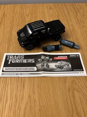 Transformers Movie IRONHIDE Voyager 2007 Complete w/ Manual (ripped, see pics)