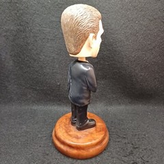 THE OFFICE MICHAEL SCOTT NBC UNIVERSAL LIMITED EDITION RESIN BOBBLE HEAD