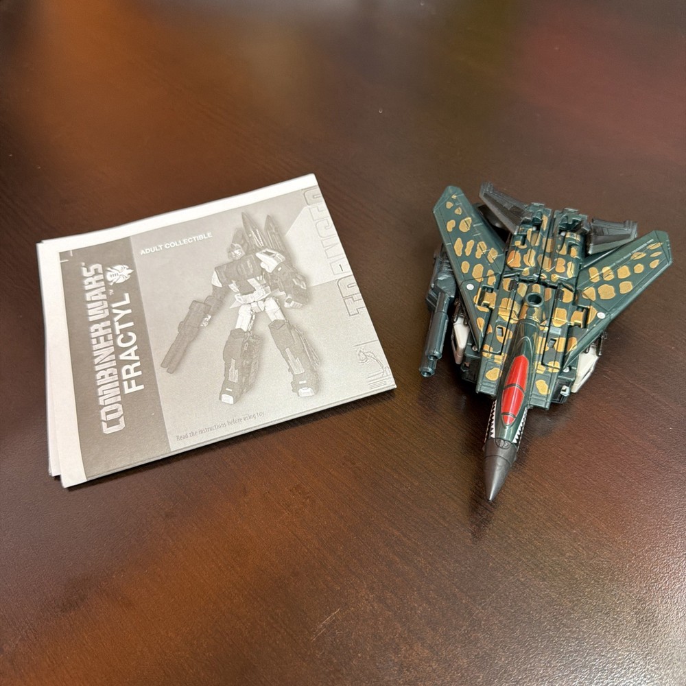 Transformers Collectors Club Combiner Wars Fractyl