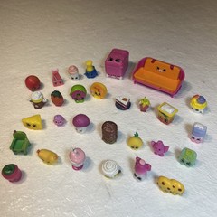 Mini Shopkins lot of 30 mini figures mixed series plus accessories