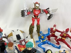 Batman Push Friction Action Figure 8″PLUS 31 Other Random Figures SEE PICS