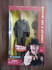 1/6 FIGURE 12 INCH SIDESHOW TOY COLLECTIBLE HORROR GUNNERY SGT R LEE ERMEY NEW