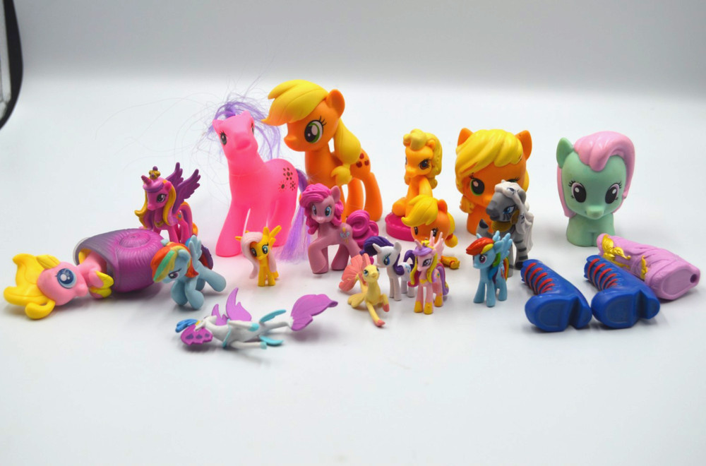 My Litte Ponies Figure Lot MLP 2010’s Applejack Rainbow Dash Princess Cadance
