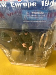 Dragon Action 18 Figure 80043 US Army Infantry 1944 SQUAD LEADER “Sarge” B528