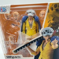 S.H.Figuarts ONE PIECE Trafalgar Law The Raid on Onigashima Action Figure BANDAI